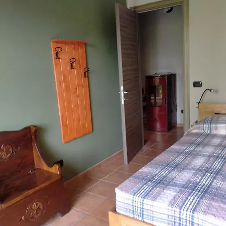 Da Antonella Apartamento Cerretto Langhe