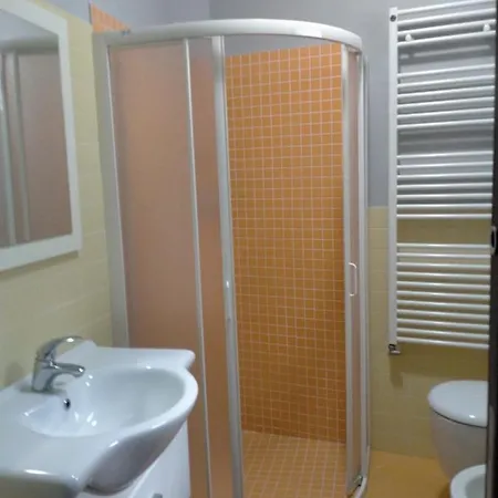 Da Antonella Apartamento Cerretto Langhe